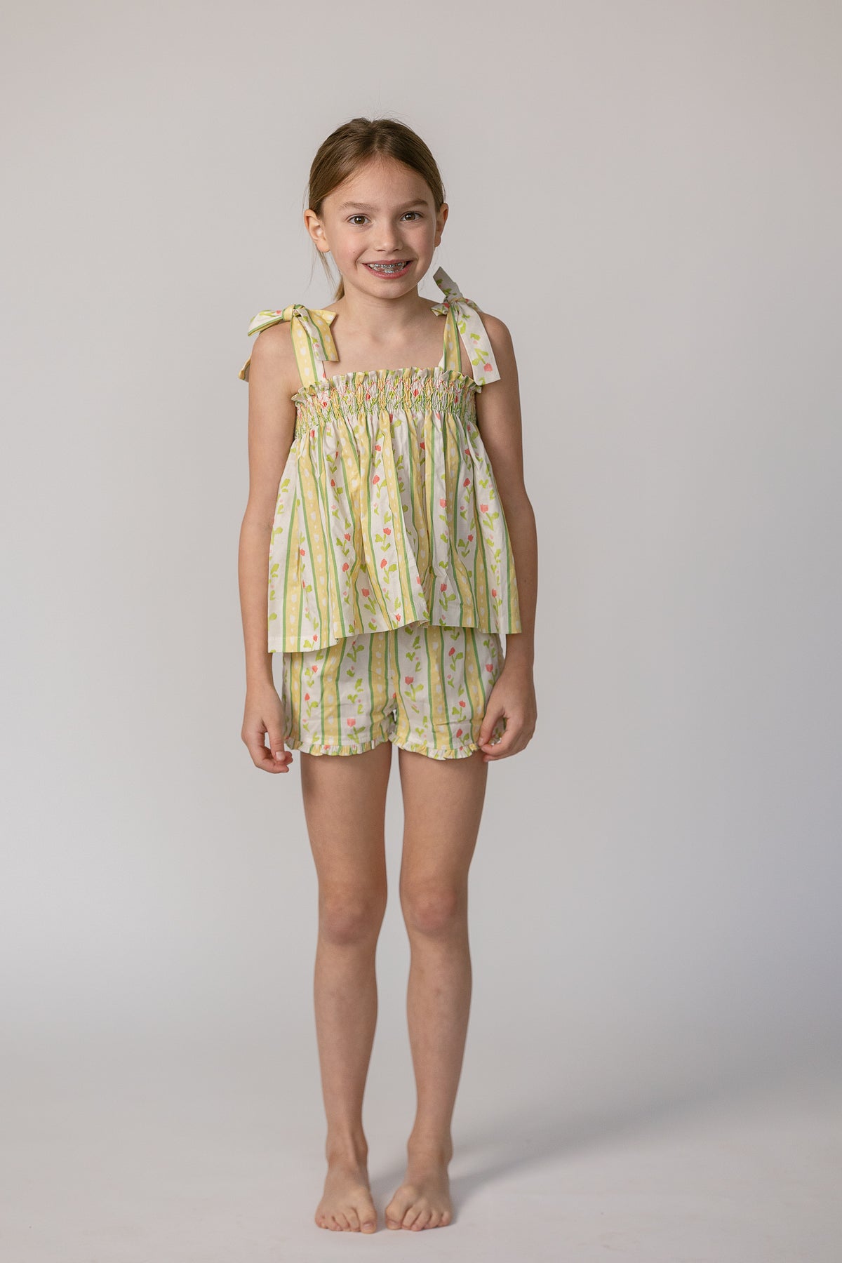 Teatime Set in Vivian Stripe in Daffodil