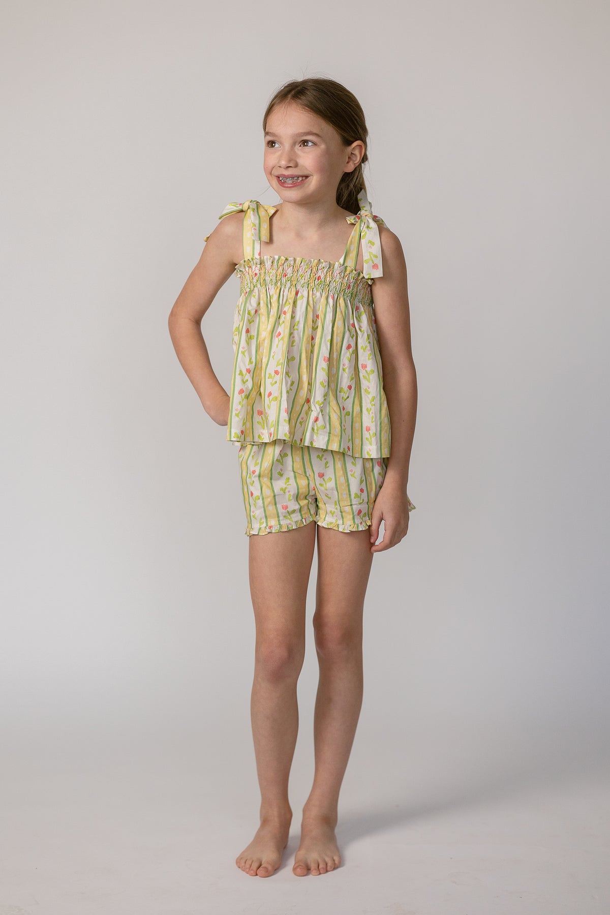 Teatime Set in Vivian Stripe in Daffodil