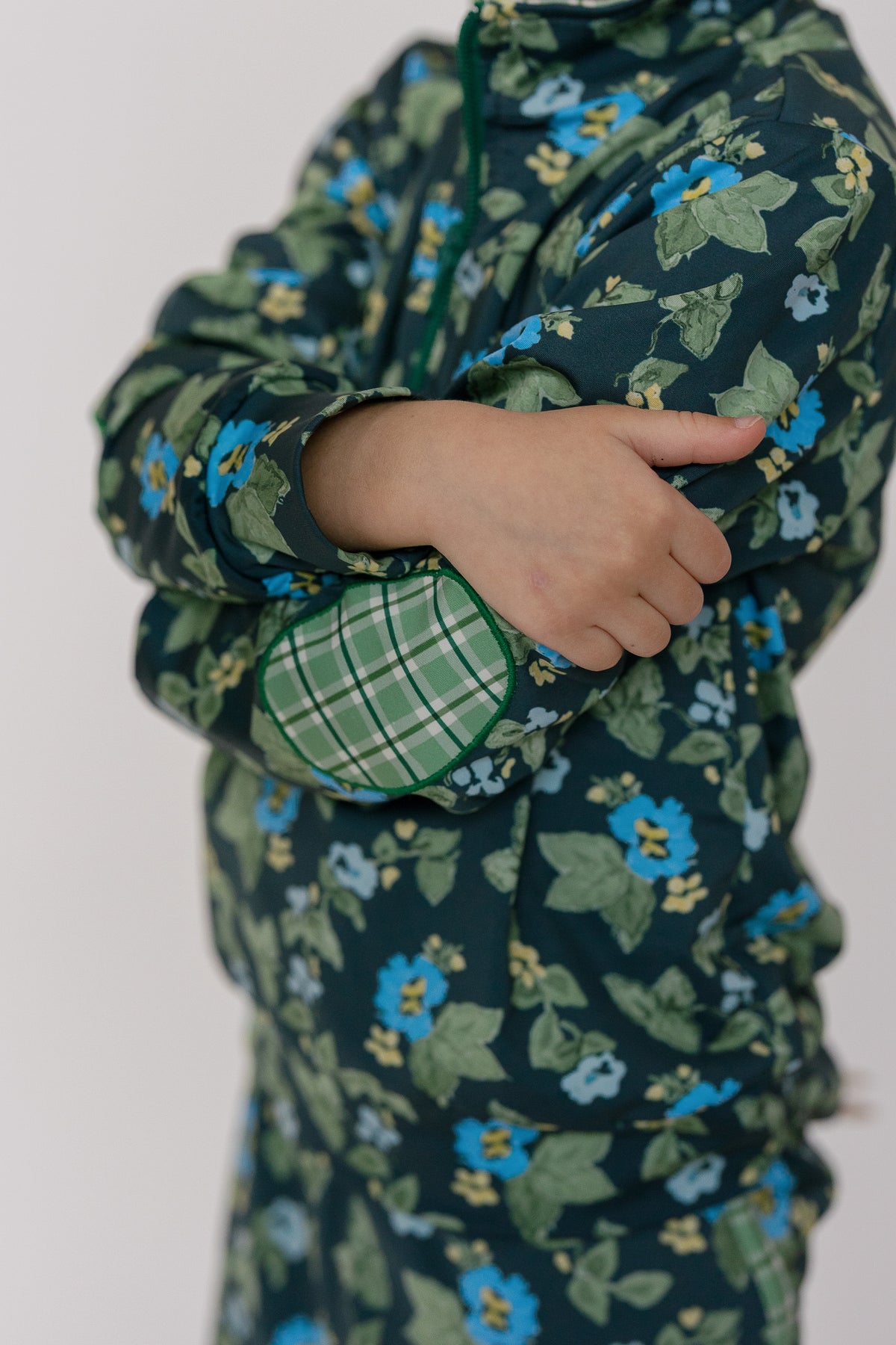 Kitt Set in Spring Mustard Flower In Navy/ Apple Check