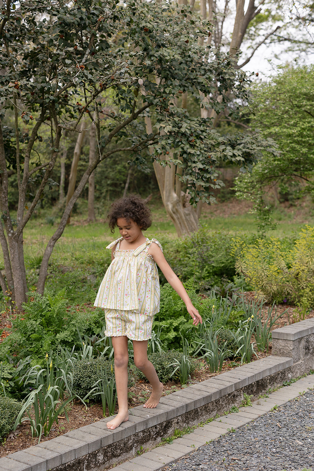 Teatime Set in Vivian Stripe in Daffodil