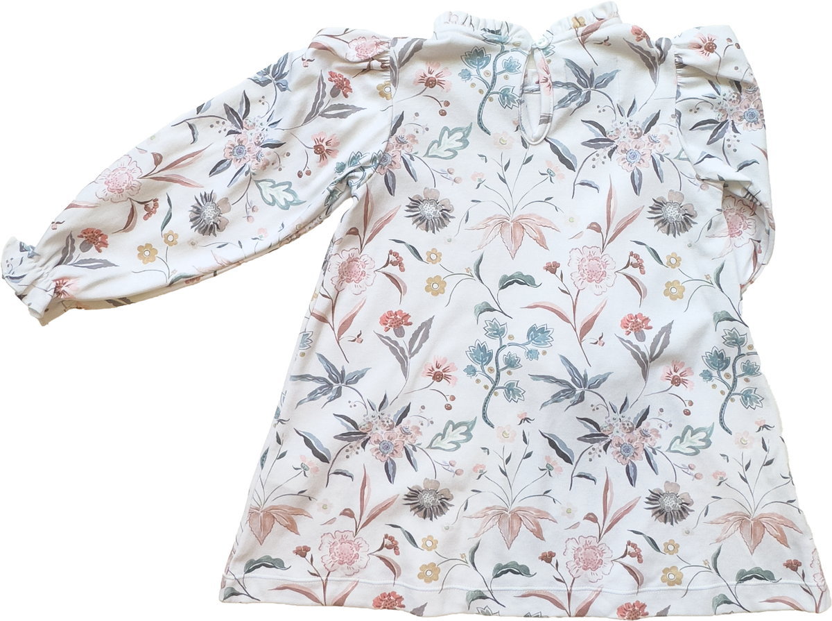 Yorkshire Dress in Field Botanical White